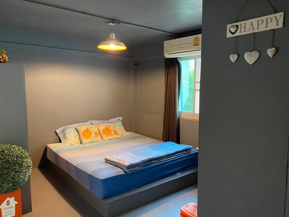 Love Cnx Guesthouse شيانغ ماي المظهر الخارجي الصورة