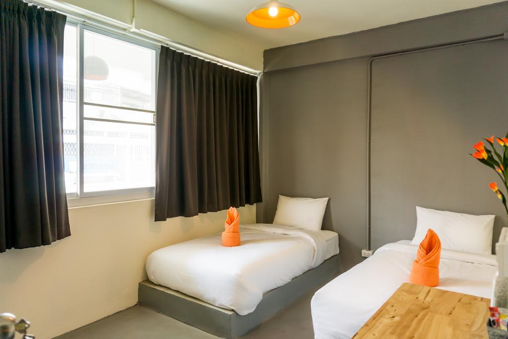 Love Cnx Guesthouse شيانغ ماي المظهر الخارجي الصورة